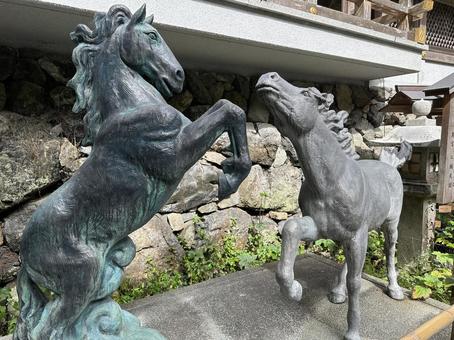 神馬 神馬 貴船神社,馬,神社の写真素材