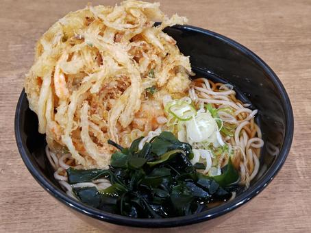 天ぷらそば ソバ,天ぷら,わかめの写真素材