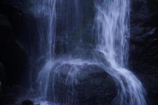 凍てつく冬の滝② 凍てつく冬の滝② 冬,滝,水の写真素材