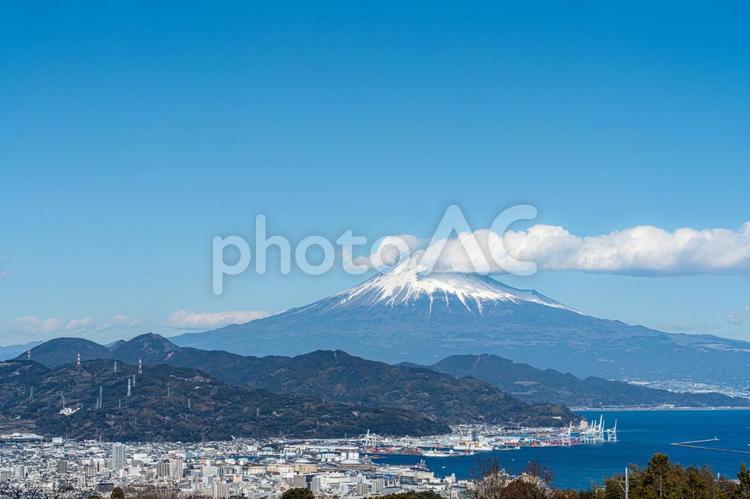 富士山が見守る清水区の街並み 日本平,夢テラス,富士山の写真素材