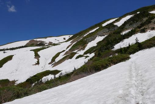 残雪の白山砂防新道 白山,砂防新道,雪の写真素材