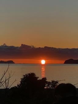 だるま初日の出 初日の出,徳島,自然の写真素材