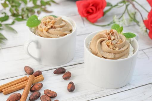 チョコレートクリーム チョコレートクリーム チョコレートクリーム,ホイップクリーム,クリームの写真素材