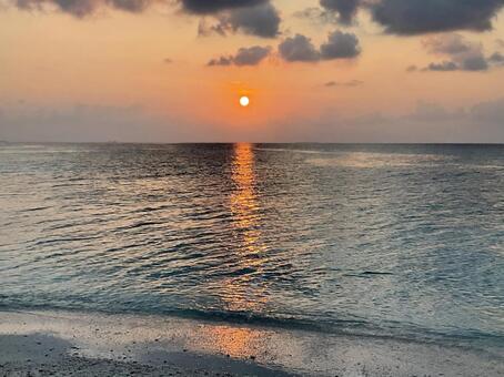 日の出 日の出,sunrise,避暑の写真素材