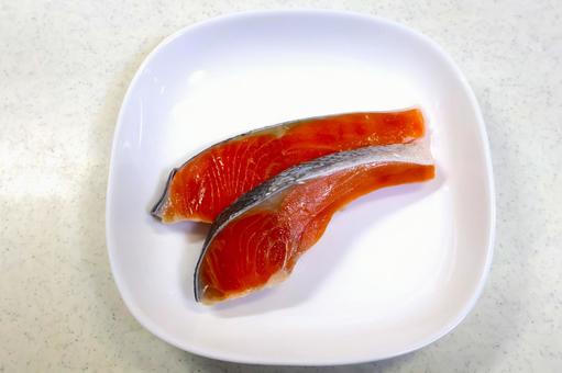 秋鮭の切り身3 鮭・秋の味覚・旬の味 秋鮭の切り身3 鮭・秋の味覚・旬の味 秋鮭,鮭,秋の味覚の写真素材