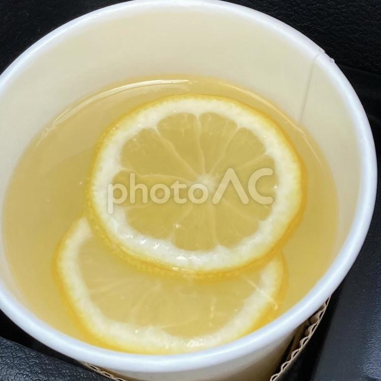 テイクアウトのレモネード〜ホット レモネード,ホット,テイクアウトの写真素材