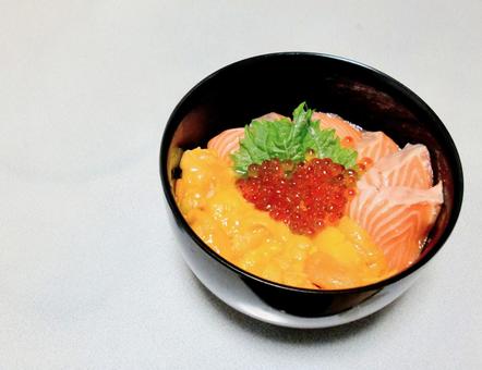 海鮮丼 海鮮丼の写真