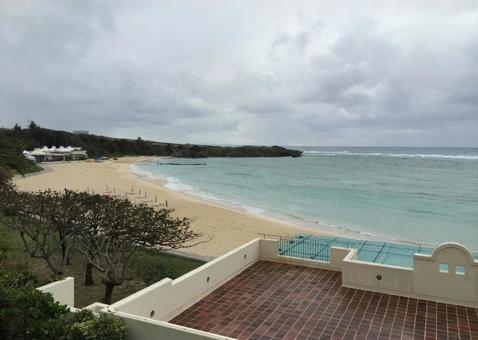 曇りの沖縄の海 沖縄,海,景色の写真素材