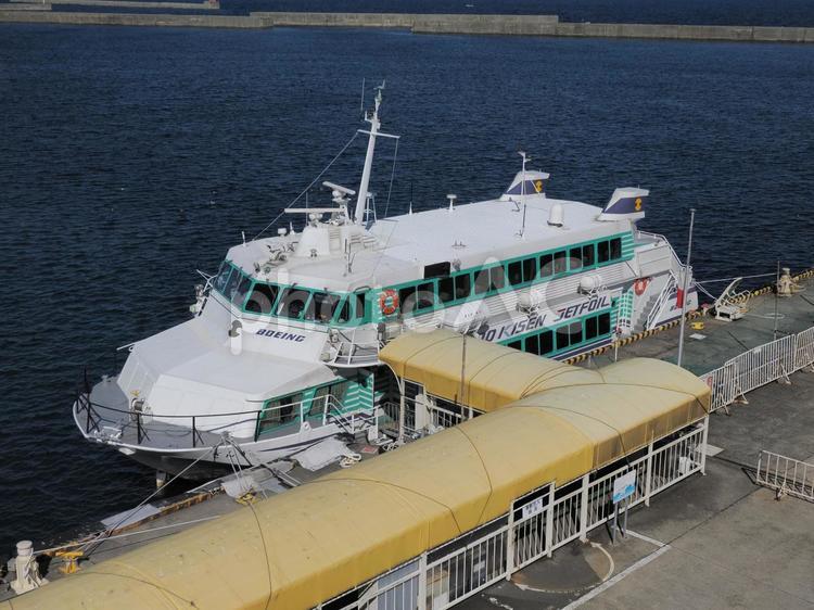 佐渡汽船　ジェットフォイル 佐渡島,自然,晴れの写真素材