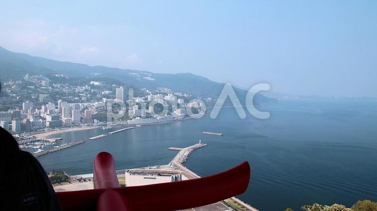 熱海城から眺める熱海港周辺の風景 海,熱海港,熱海城の写真素材