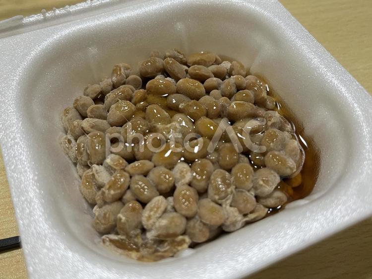 納豆を撮影 なっとう,納豆,豆の写真素材