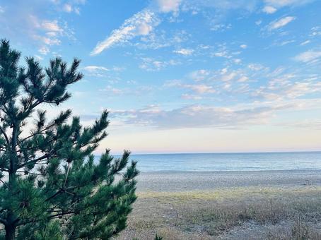 海岸　岸辺　海と空　堤防 海岸,沿岸,海の写真素材