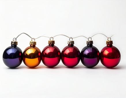 クリスマスオーナメント型の電飾 クリスマスオーナメント型の電飾の写真