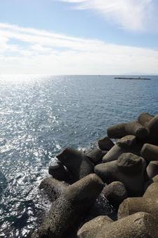 海と空とテトラポット テトラポット,テトラポッド,ブロックの写真素材
