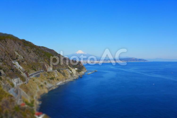 海と富士山のある風景 富士山,日本,和風の写真素材