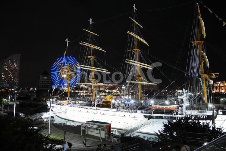 横浜みなとみらい夜景 おしゃれ,みなとみらい,オシャレの写真素材