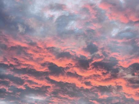 雨上がりの夕暮れ 夕暮れ,空,夕方の写真素材