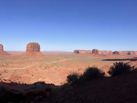 モニュメントバレーの景色 モニュメントバレーの景色 自然,景色,アメリカの写真素材