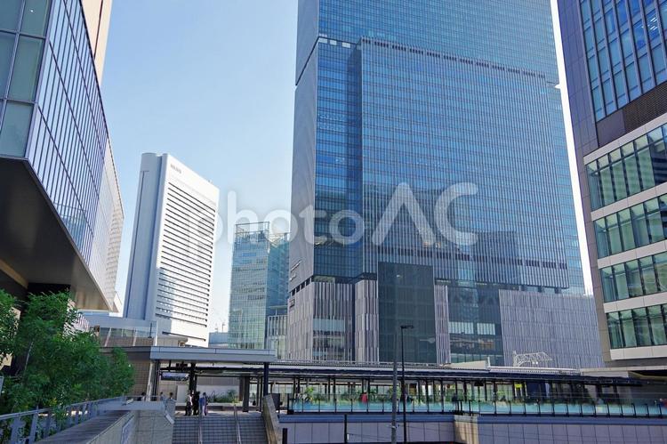 大阪駅北側の新しい街並み風景 大阪駅北側,街並み,高層ビルの写真素材