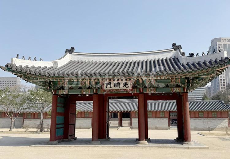 徳寿宮（トクスグン） 徳寿宮,光明門,韓国の写真素材