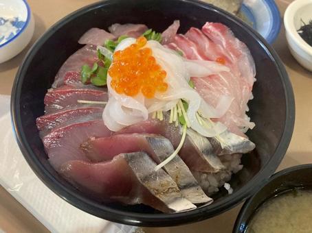 海鮮丼 海鮮丼の写真
