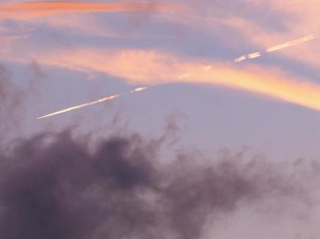 飛行機雲 飛行機雲の写真