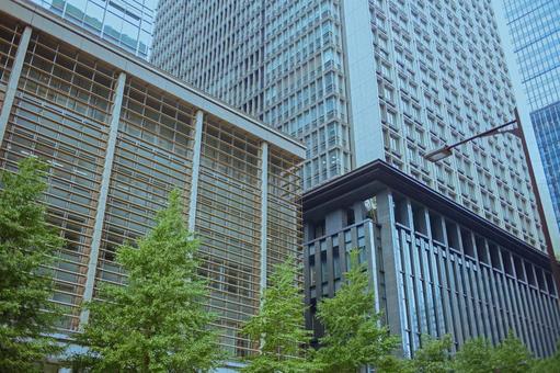 高層ビル オフィス街 高層ビル オフィス街 ビル,ビジネス,仕事の写真素材