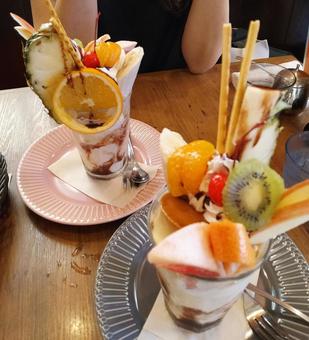 カフェ1 パフェ,カフェ,ティータイムの写真素材