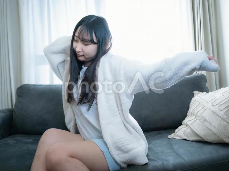 16：寝起きの女の子 寝起き,目覚め,リフレッシュの写真素材