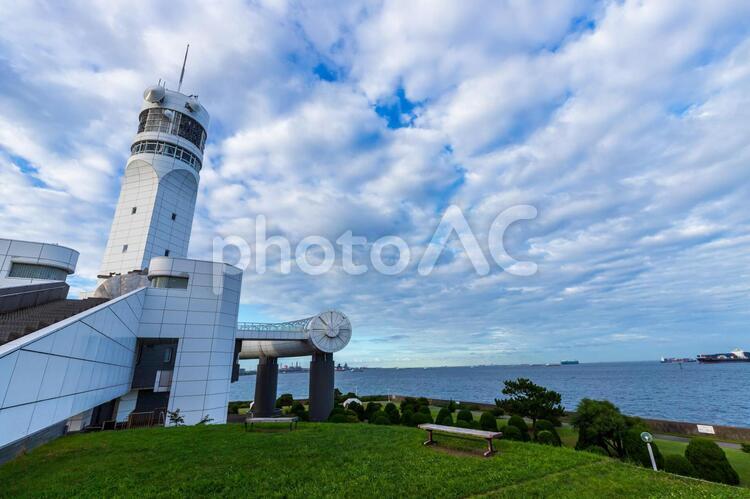 横浜の風景・本牧埠頭 横浜,都市風景,海の写真素材