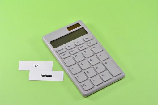 taxとrefundで還付金のイメージ taxとrefundで還付金のイメージの写真