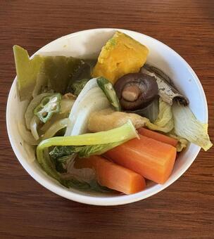 南瓜など野菜と食す煮干し等の具沢山スープ 朝食,具沢山スープ,南瓜の写真素材