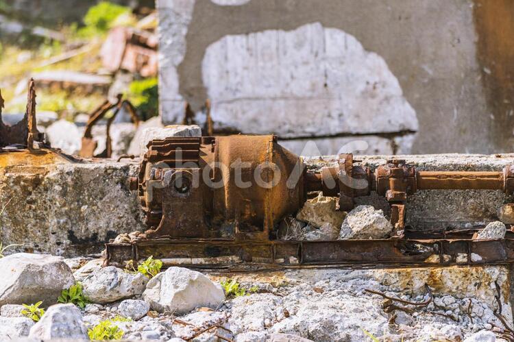 長崎の世界遺産軍艦島の荒廃した世界 長崎,軍艦島,世界遺産の写真素材