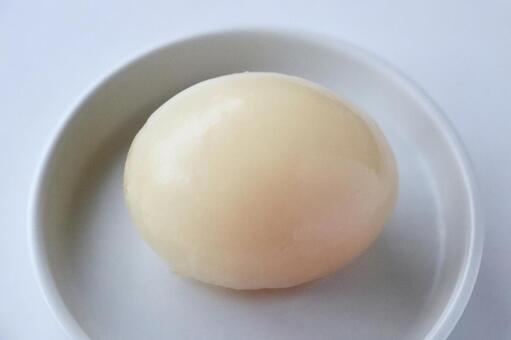 凍らせた生卵 食べ物,卵,生卵の写真素材