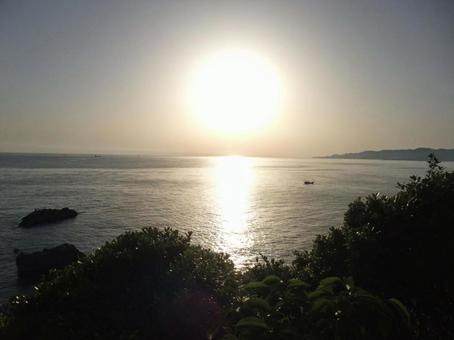 潮岬の夕日 潮岬の夕日の写真