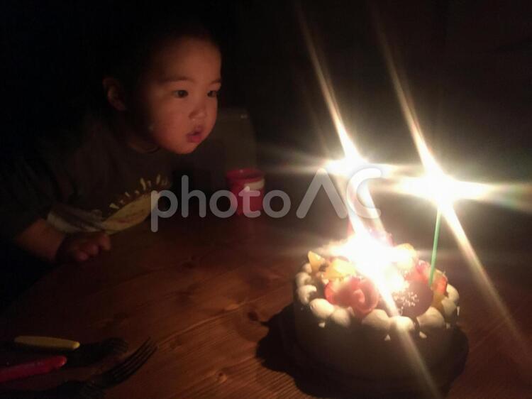 お誕生日 誕生日,お誕生日,誕生日ケーキの写真素材