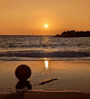 海の夕焼けと夕日 夕日,夕焼け,海の写真素材