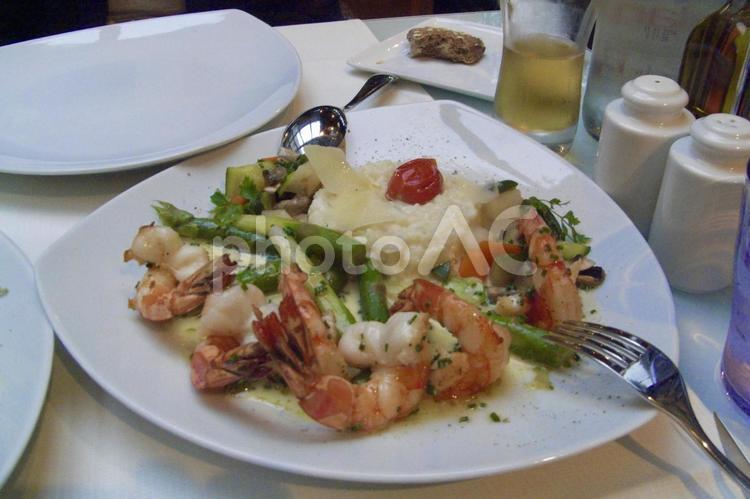 フランス　ニースのシーフード料理 フランス,ニース,外国の写真素材
