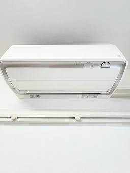 エアコン下から見た図 エアコン,室内,家電の写真素材