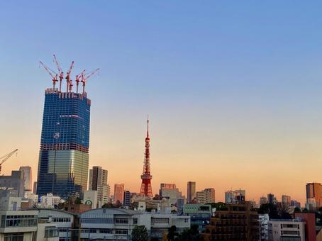 東京の夕暮れどき 東京の夕暮れどき 都会,都市,都心部の写真素材
