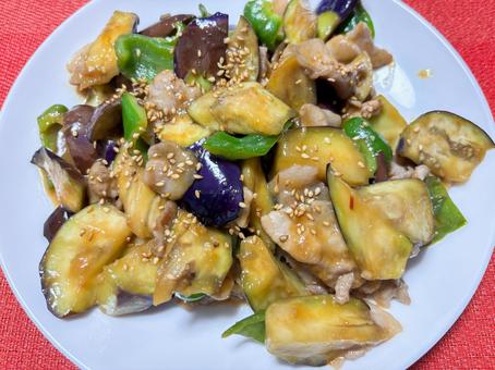 豚肉と夏野菜の味噌炒め 豚肉と夏野菜の味噌炒めの写真
