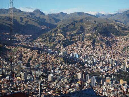 ラパスのロープウェイからの街並み 南米,南米旅行,海外旅行の写真素材