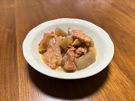 牛すじとコンニャクの煮物1 牛すじとコンニャクの煮物1の写真