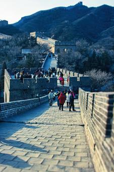 万里の長城を散策する人々 万里の長城を散策する人々 中国,世界遺産,観光の写真素材