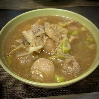 里芋とれんこん鶏団子 味噌汁,旦那飯,男の料理の写真素材