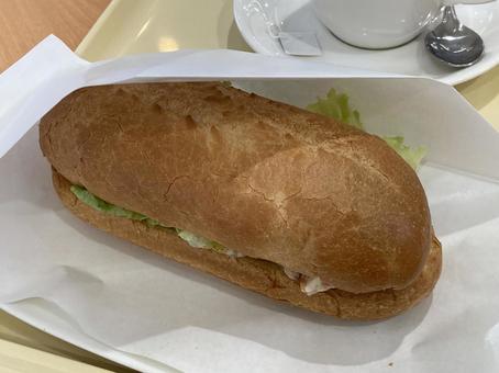 サンドイッチ〜野菜×サーモン サンドイッチ〜野菜×サーモンの写真