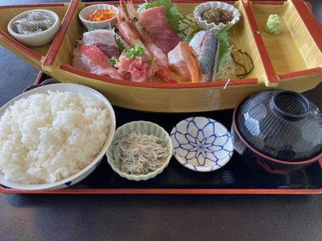 刺身定食 刺身定食の写真