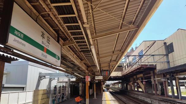 JR高崎線 本庄駅 埼玉県本庄市 JR高崎線 本庄駅 埼玉県本庄市の写真