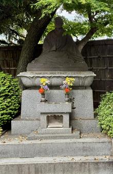 平井聖天　燈明寺　仏像 墓地,霊園,お墓参りの写真素材