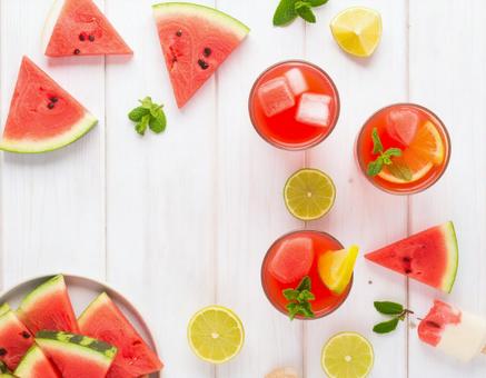 西瓜のフレーム 西瓜のフレームの写真